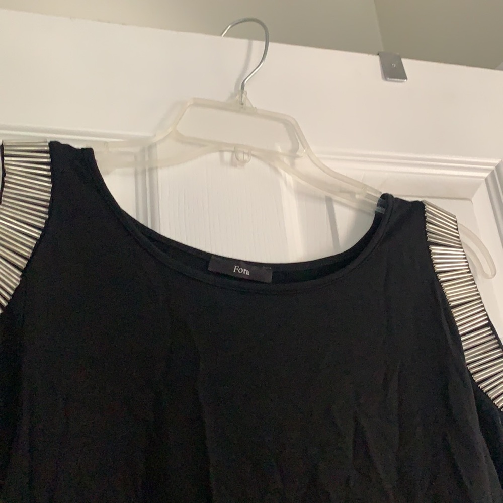 Dress - Picture 3 of 5